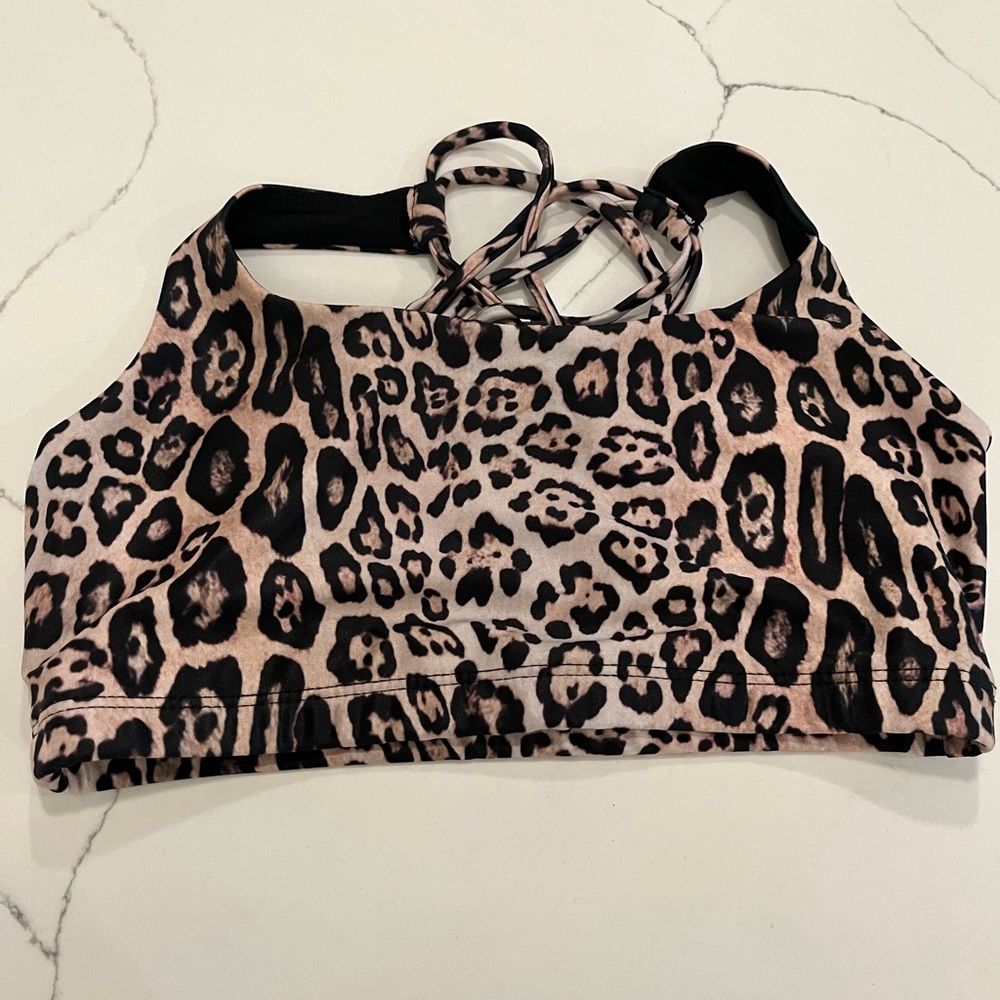 Onzie leopard sports bra
